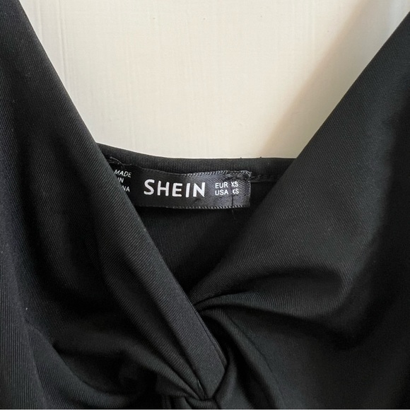 SHEIN Solid Twist Front Crop Cami Top - Picture 4 of 8